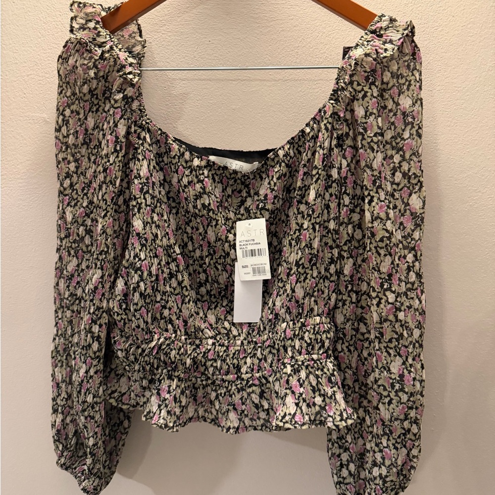 ASTR The Label Floral Smocked Peplum Blouse Black Fuchsia Multi ACT16317B L - Picture 6 of 8